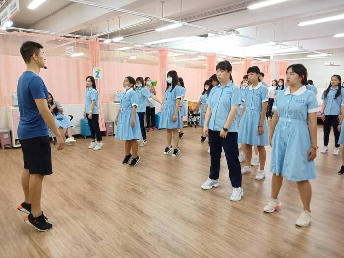 108學年度 高齡運動保健與預防體驗課程 (二)圖片