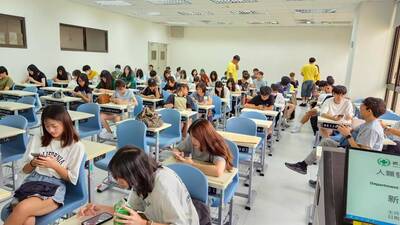 新生座談114年9月圖片